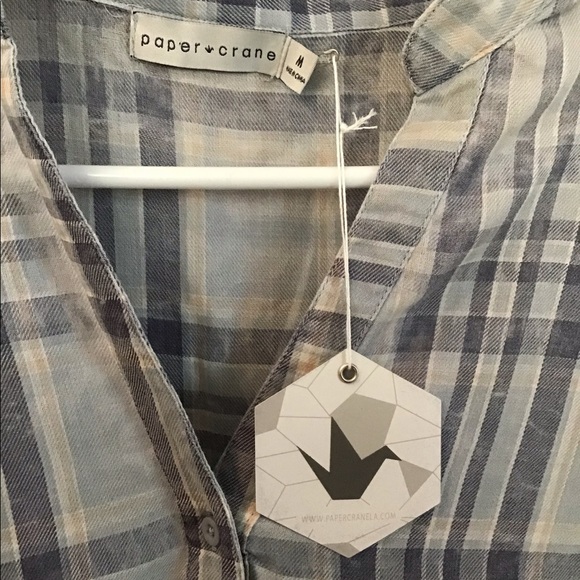 Plaid Ruffle Top - Picture 3 of 8